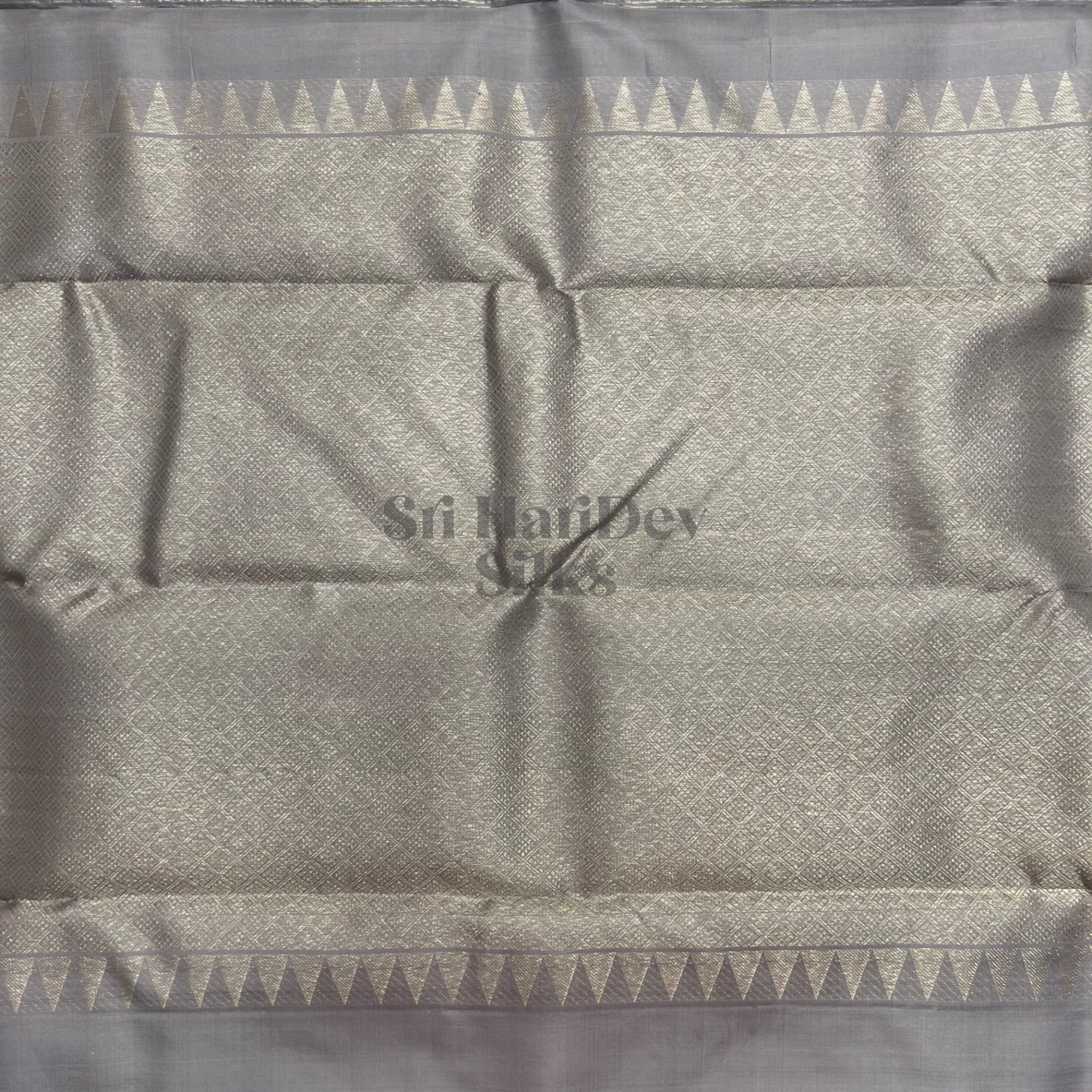 SHS9070 Kanchipuram Pure Handloom Silk Sari