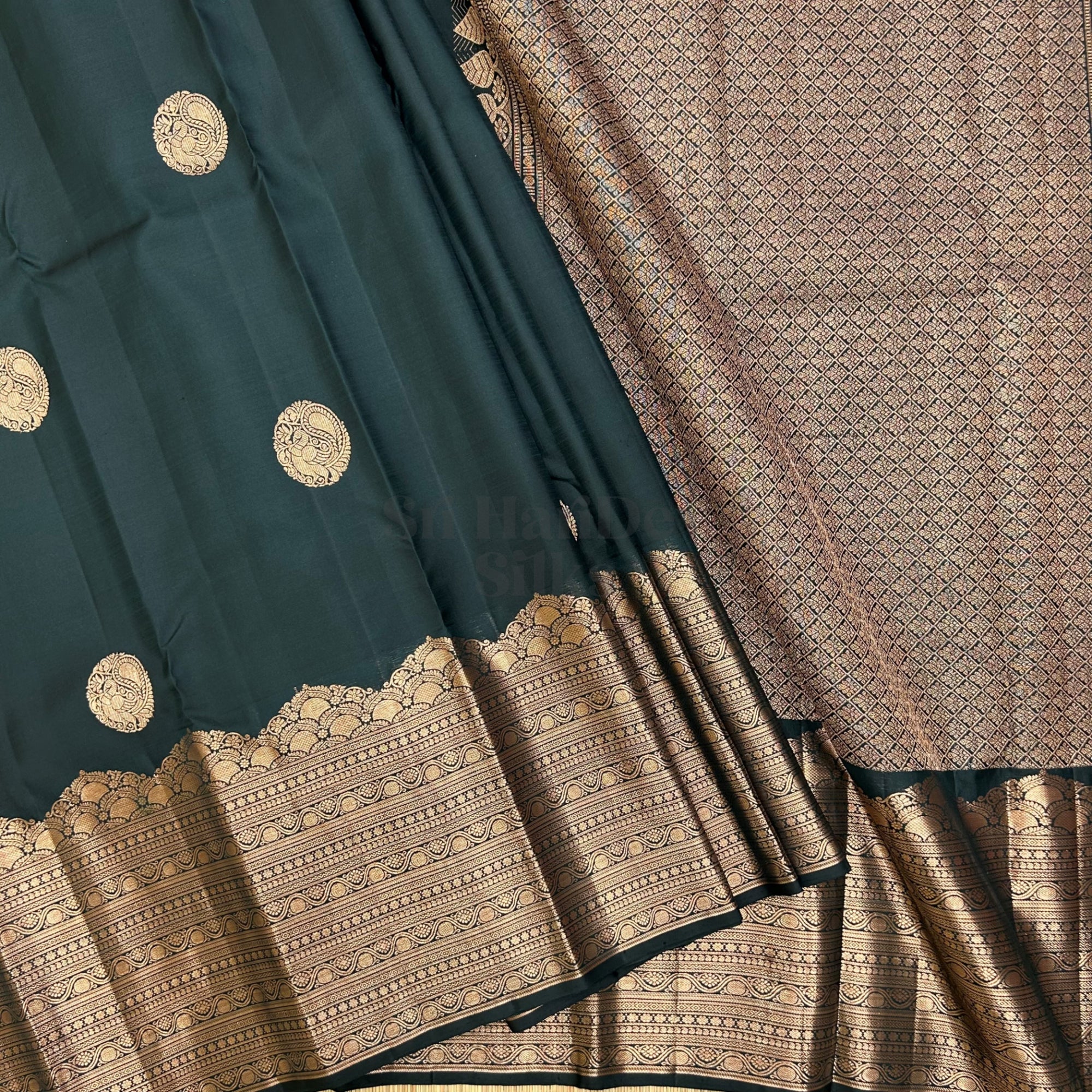 SHS7373 Kanchipuram Pure Handloom Silk Sari