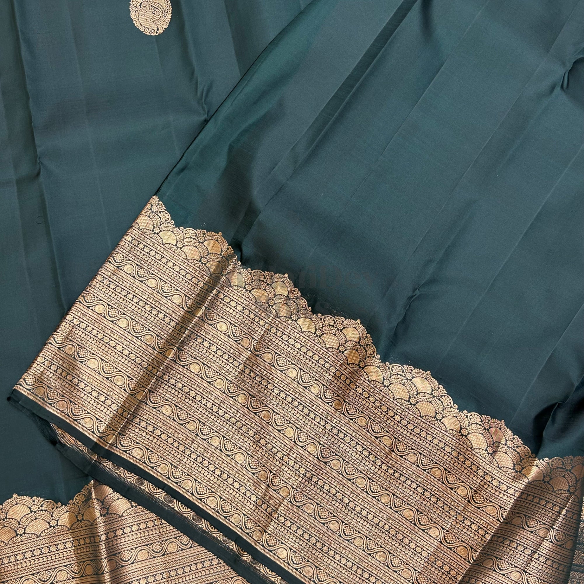 SHS7373 Kanchipuram Pure Handloom Silk Sari