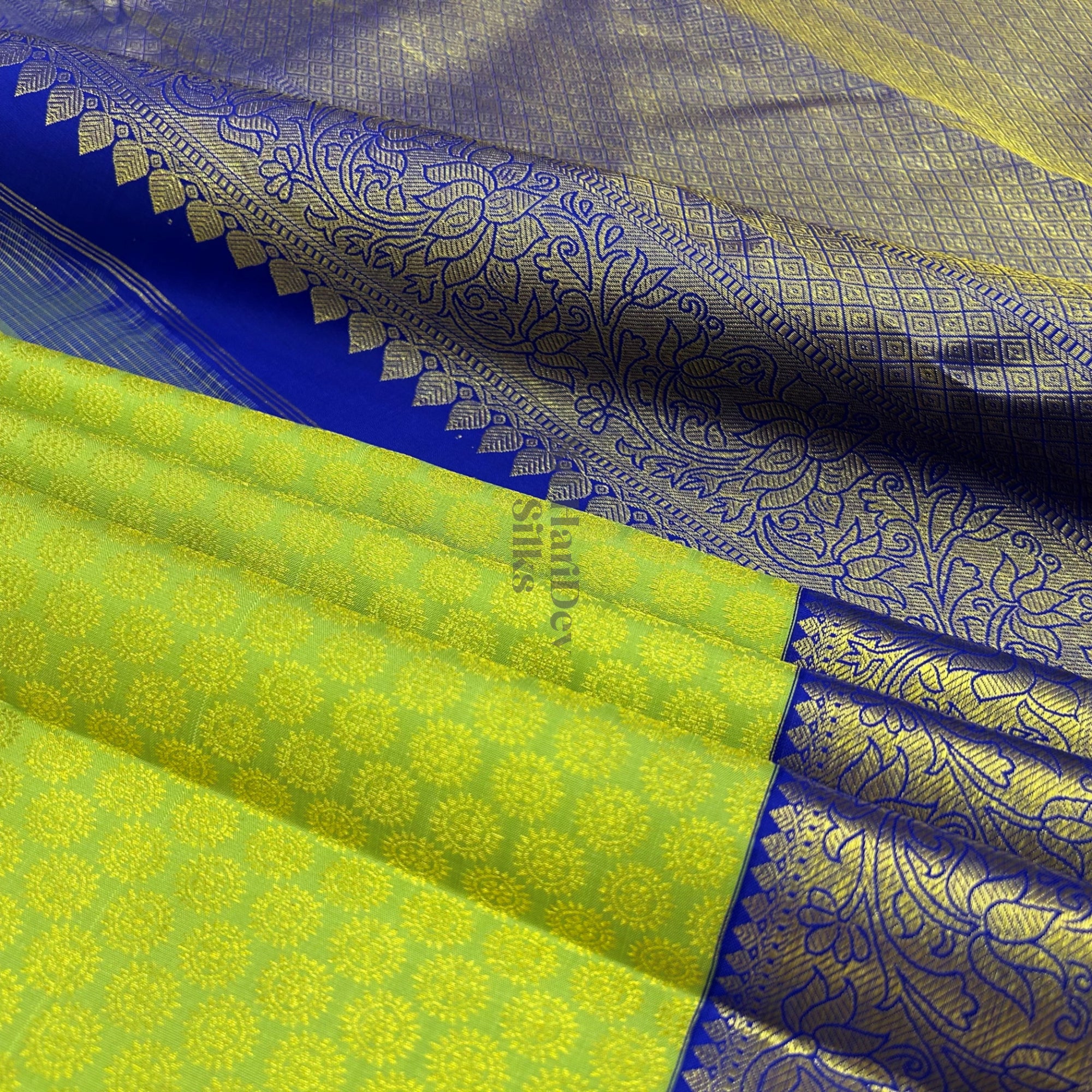 SHS9499 Kanchipuram Pure Handloom Silk Sari