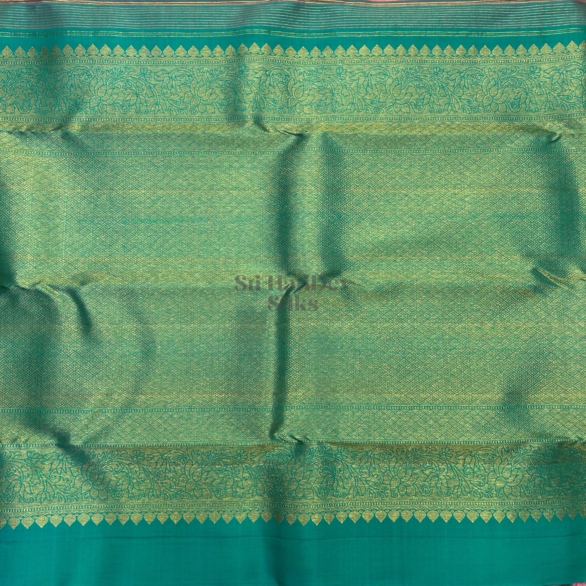 SHS9073 Kanchipuram Pure Handloom Silk Sari