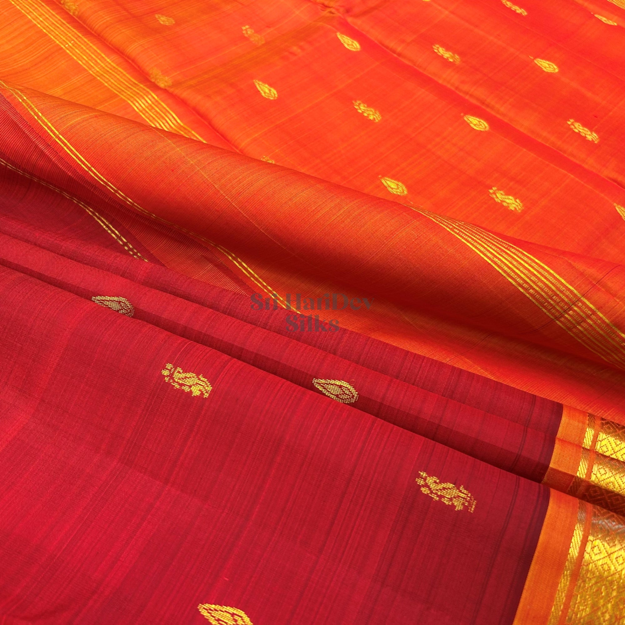 SHS8767 Kanchipuram OneSide Border Saree