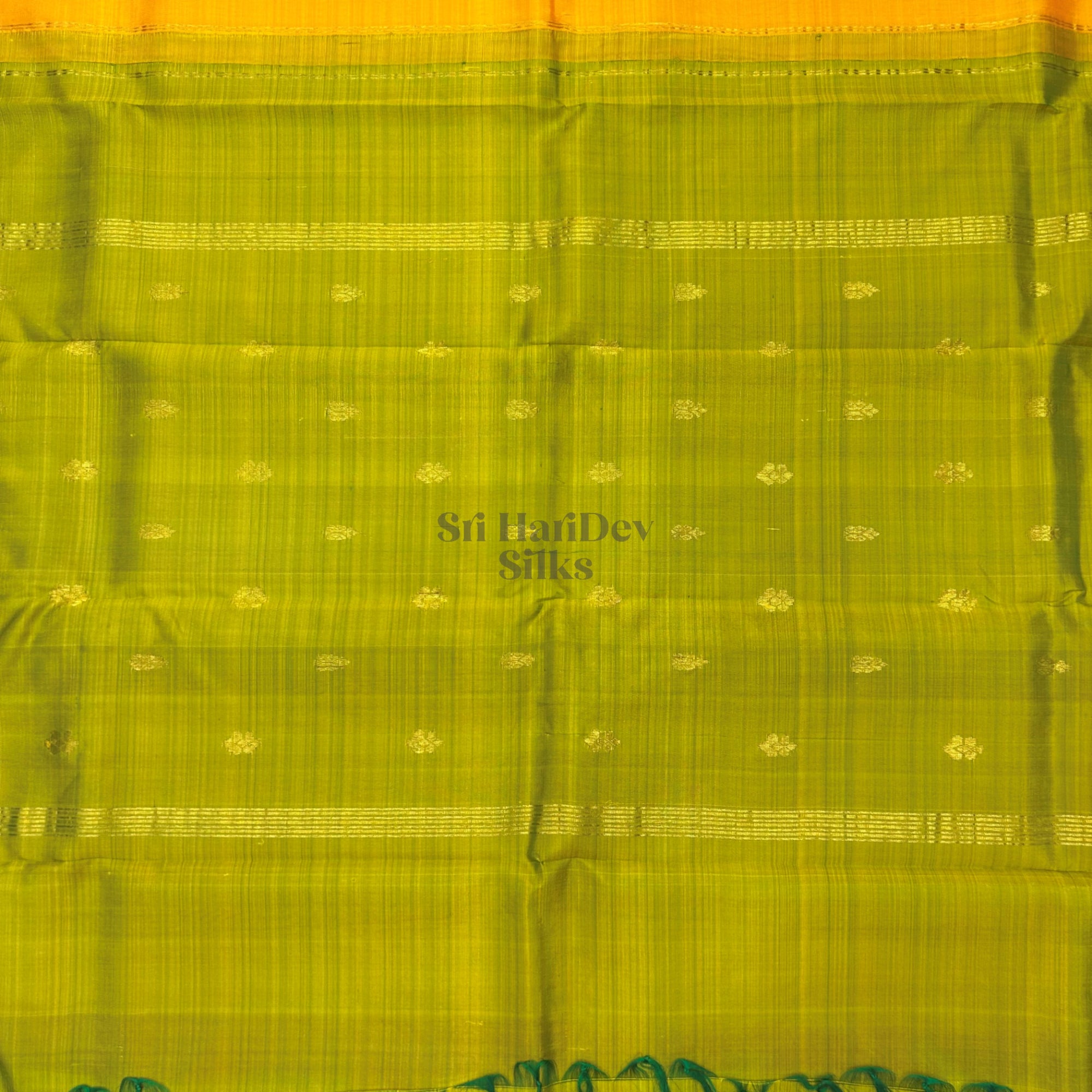 SHS8765 Kanchipuram OneSide Border Saree