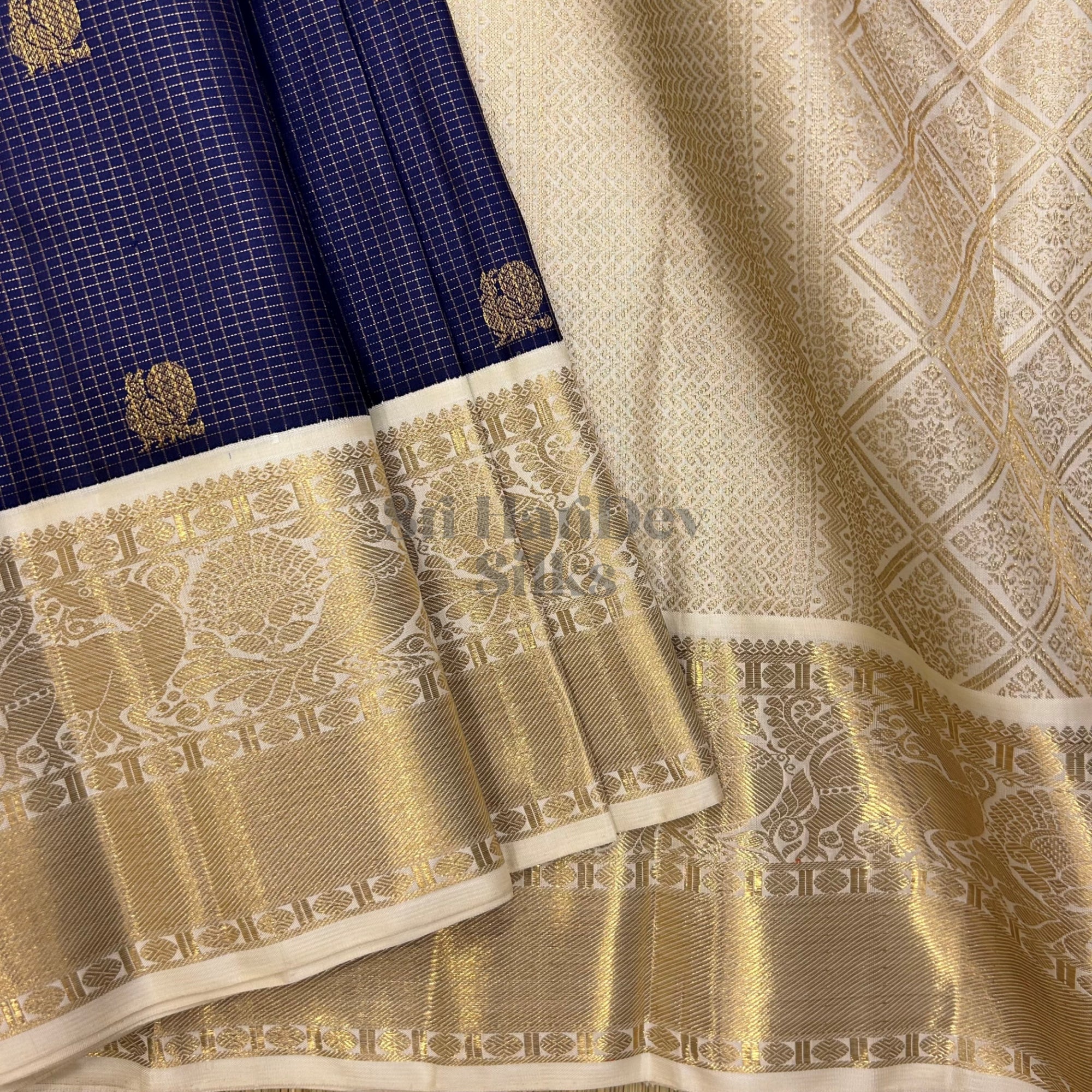 SHS8131 Kanchipuram Pure Handloom Silk Sari