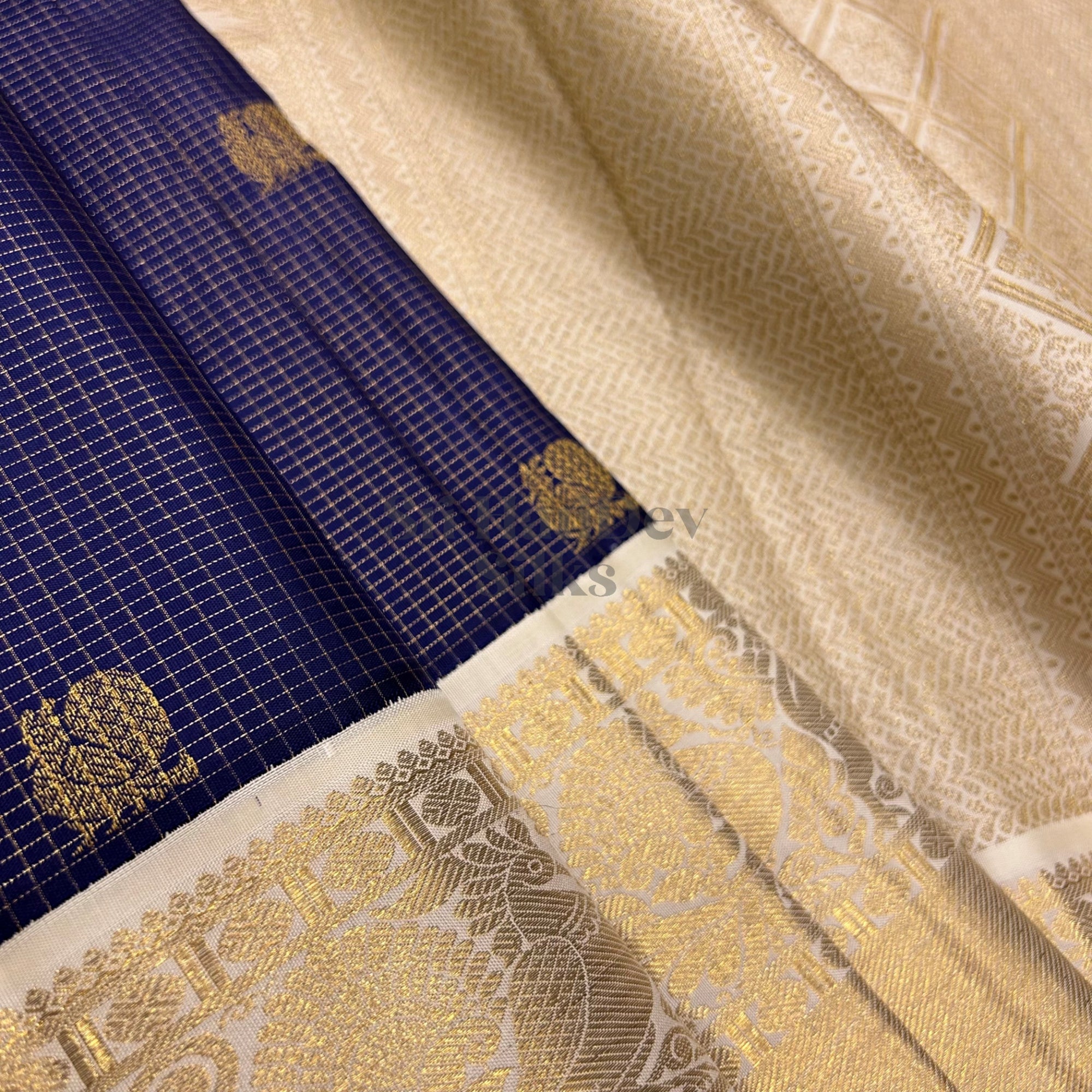SHS8131 Kanchipuram Pure Handloom Silk Sari