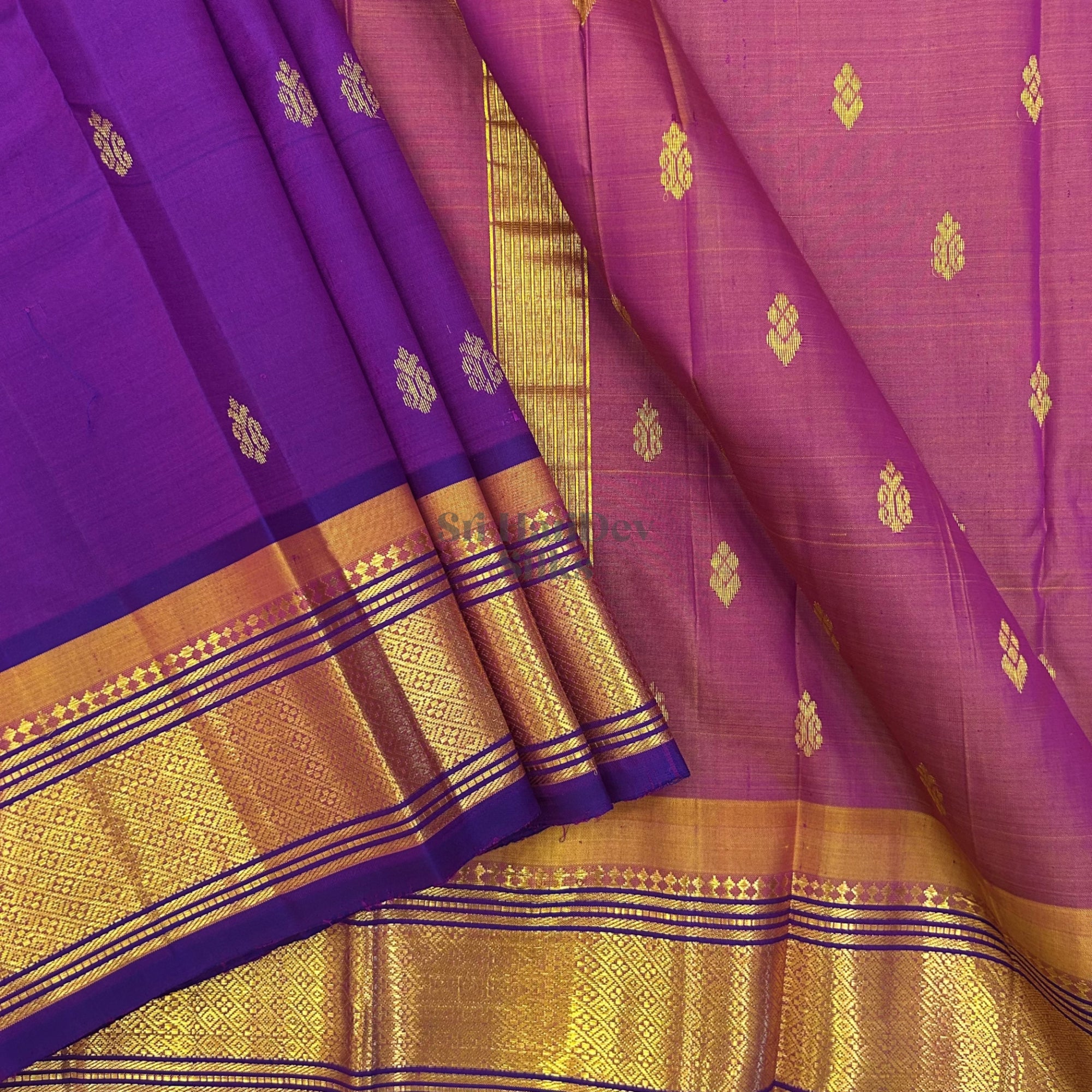 SHS8771 Kanchipuram OneSide Border Saree