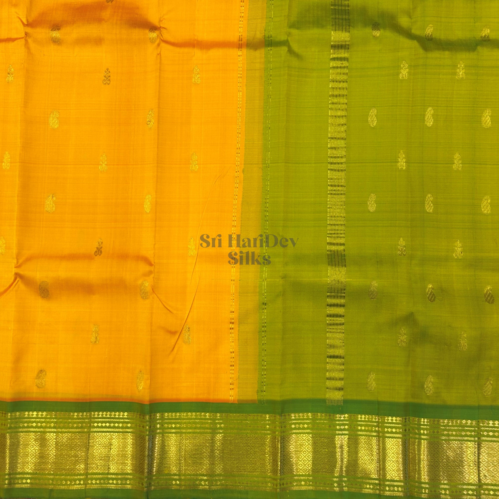SHS8768 Kanchipuram OneSide Border Saree
