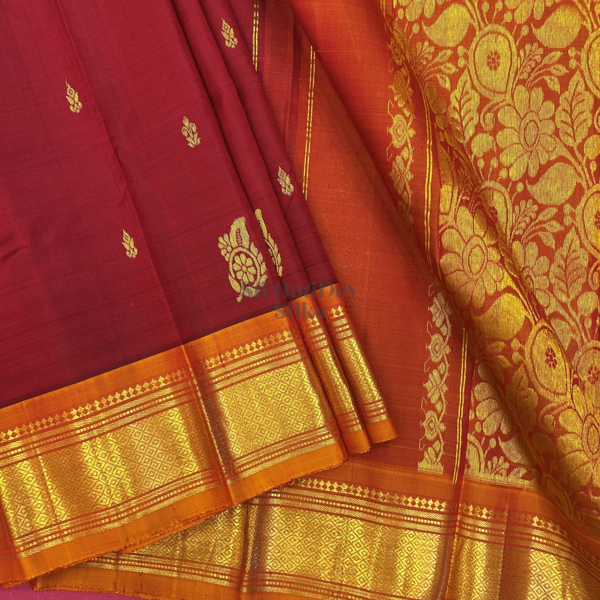 SHS8773 Kanchipuram OneSide Border Saree