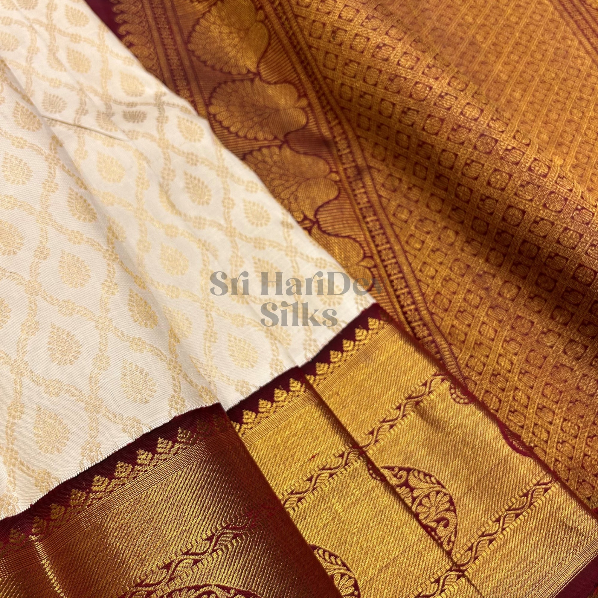 SHS5923 Kanchipuram Pure Handloom Silk Sari