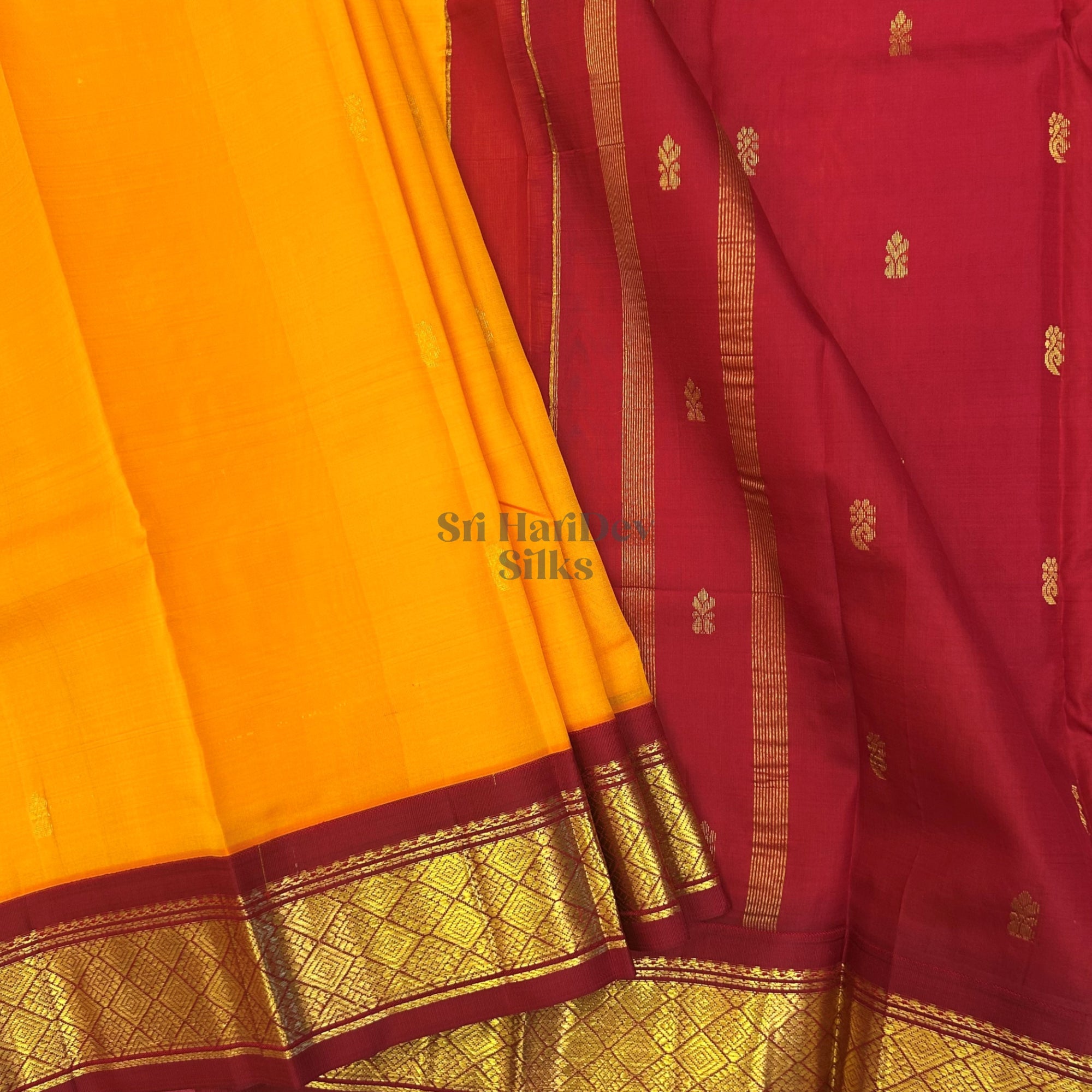 SHS8775 Kanchipuram OneSide Border Saree