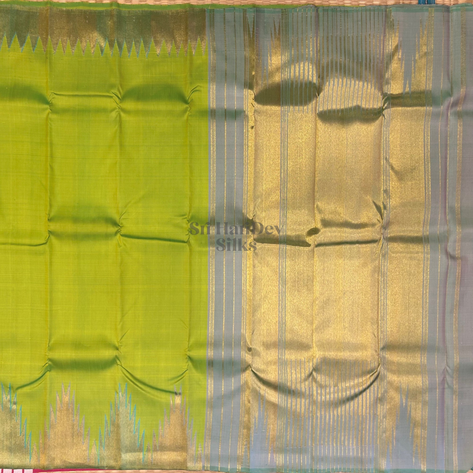 SHS9380 Kanchipuram Pure Handloom Silk Sari