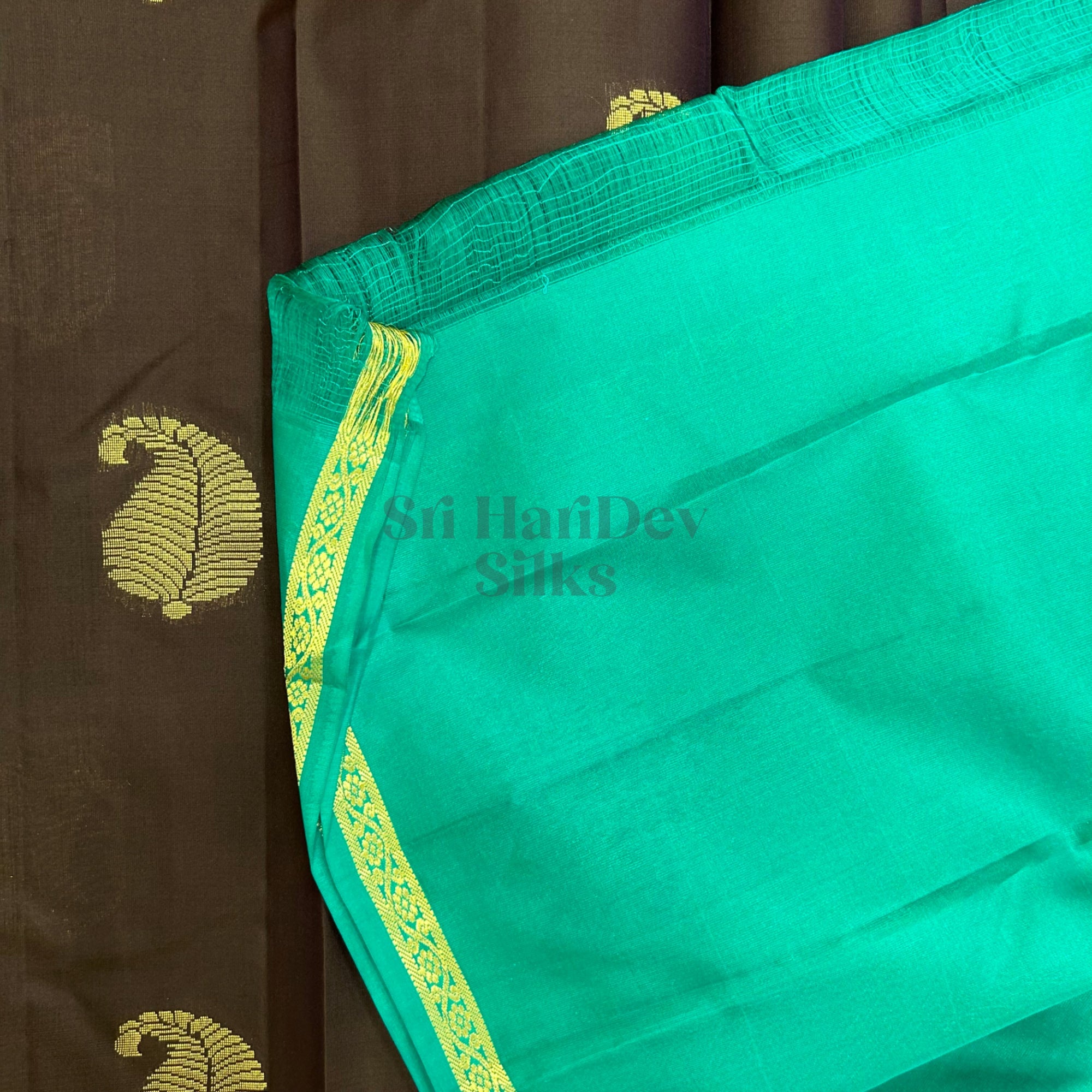 SHS7193 Kanchipuram Pure Handloom Silk Sari