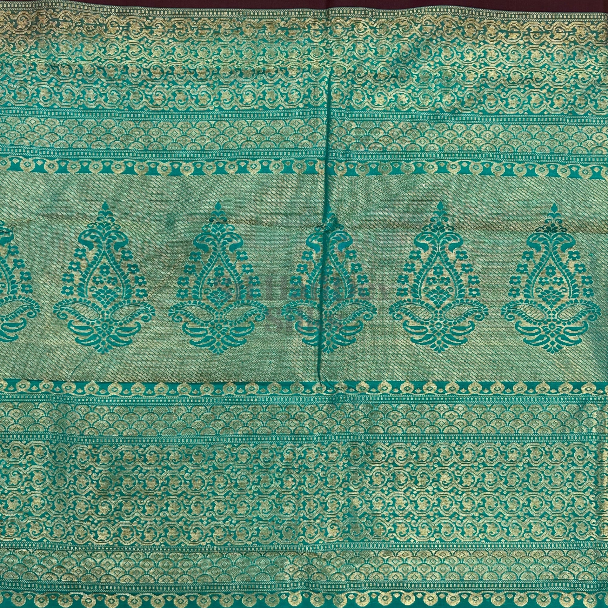 SHS7193 Kanchipuram Pure Handloom Silk Sari