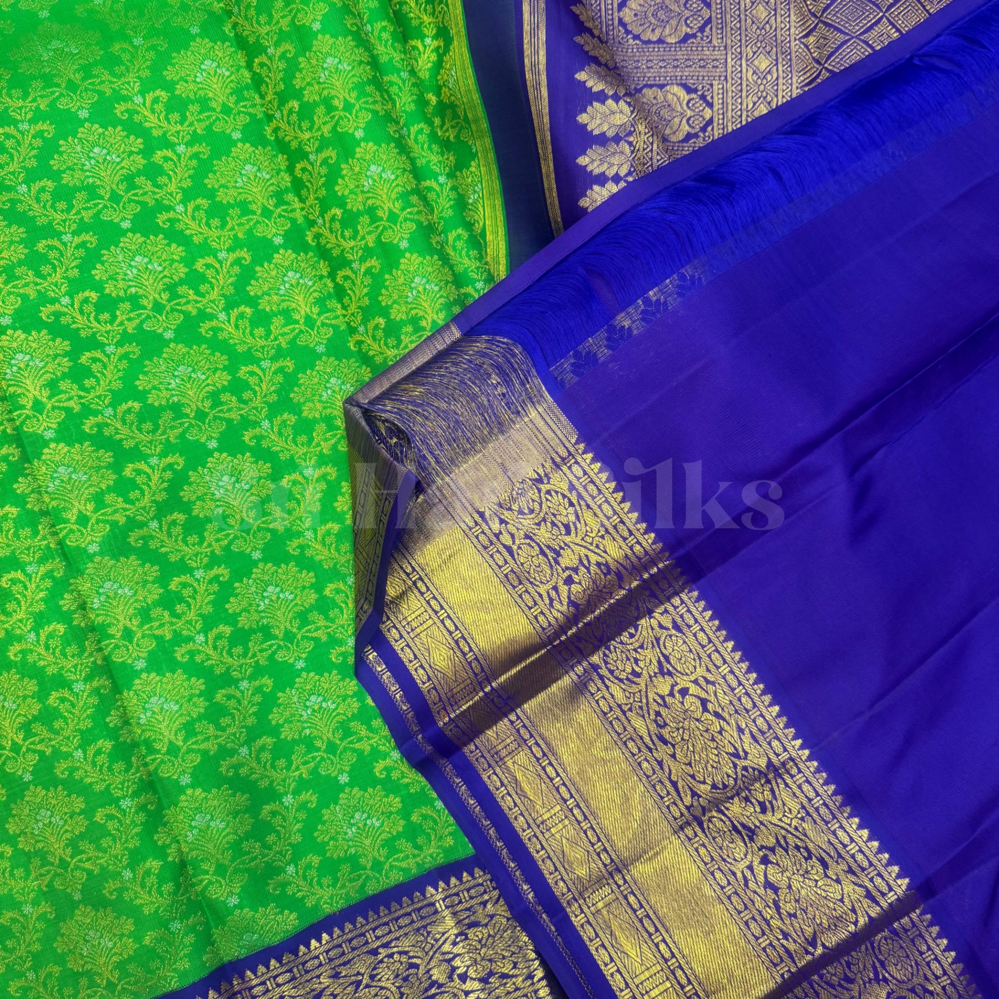 SHS9799 Kanchipuram Handloom Silk Saree