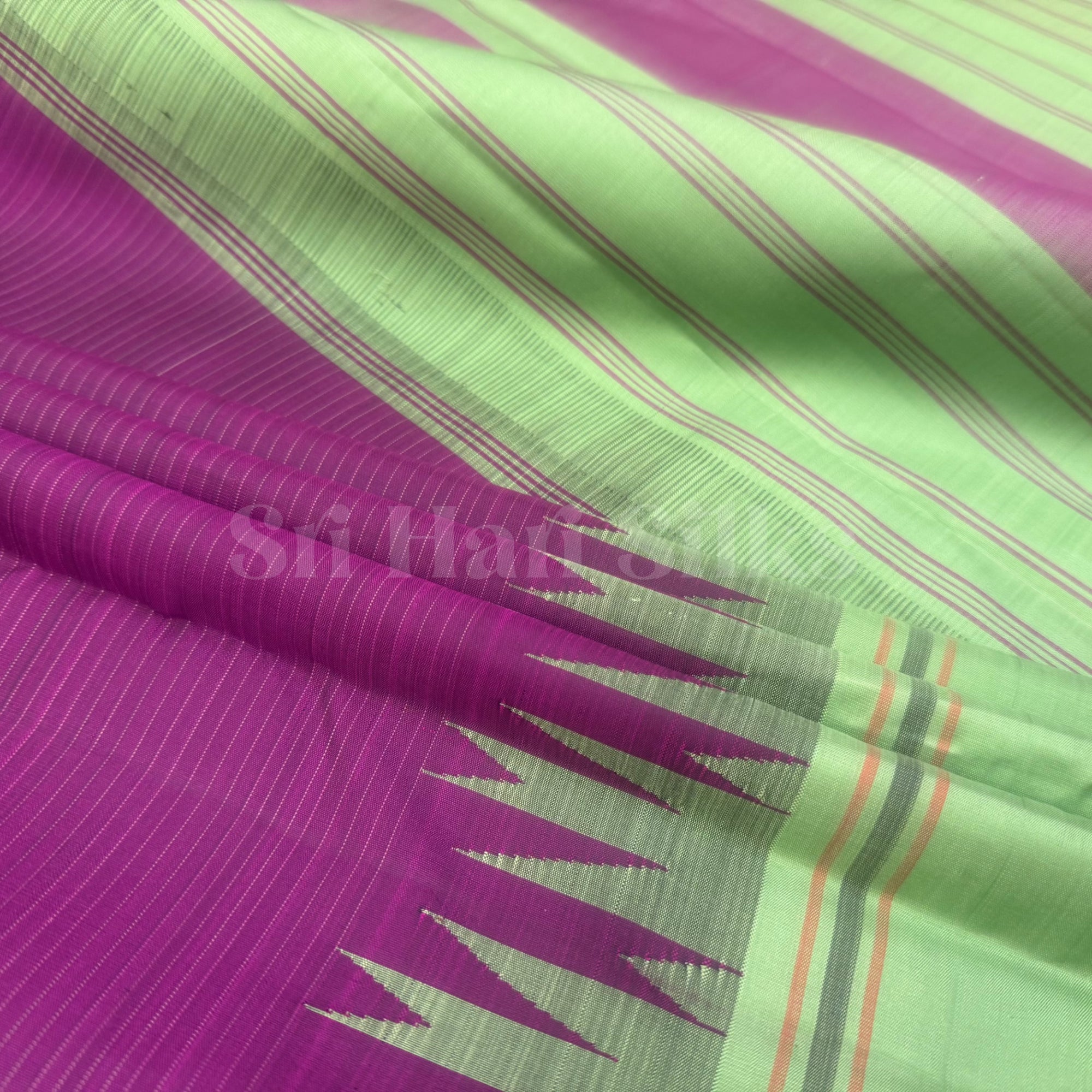SHS9869 Kanchipuram Handloom Silk Saree