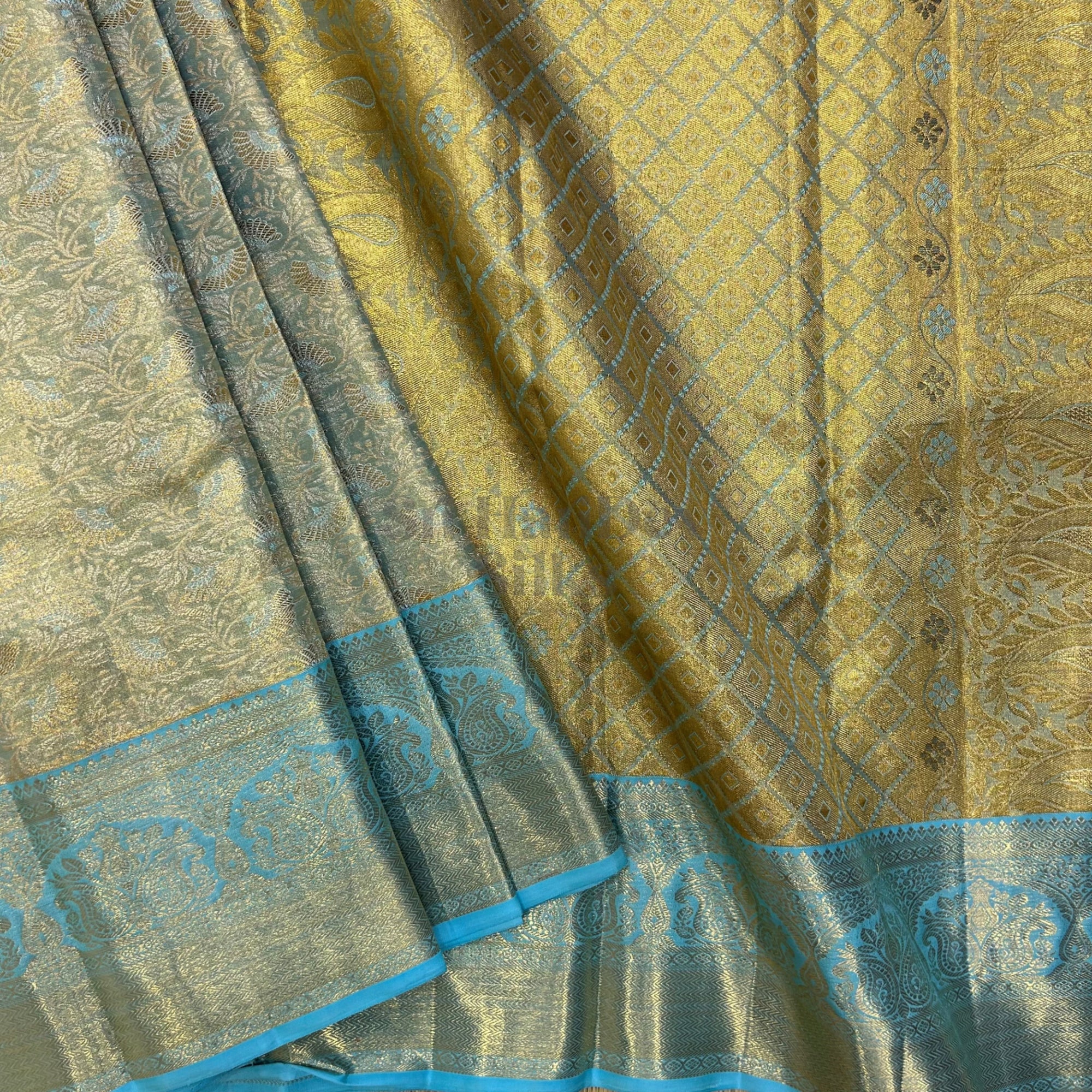 SHS8194 Kanchipuram Pure Handloom Silk Sari