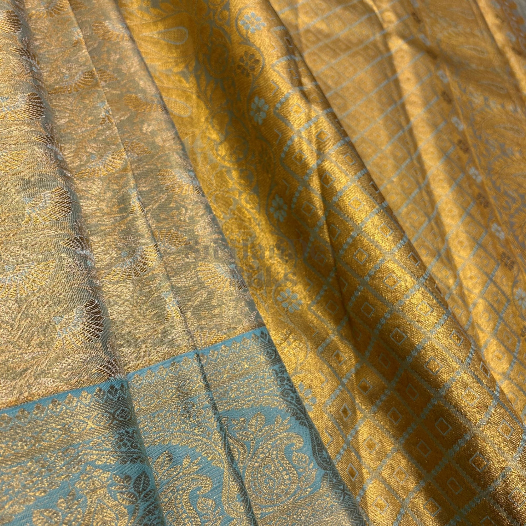 SHS8194 Kanchipuram Pure Handloom Silk Sari