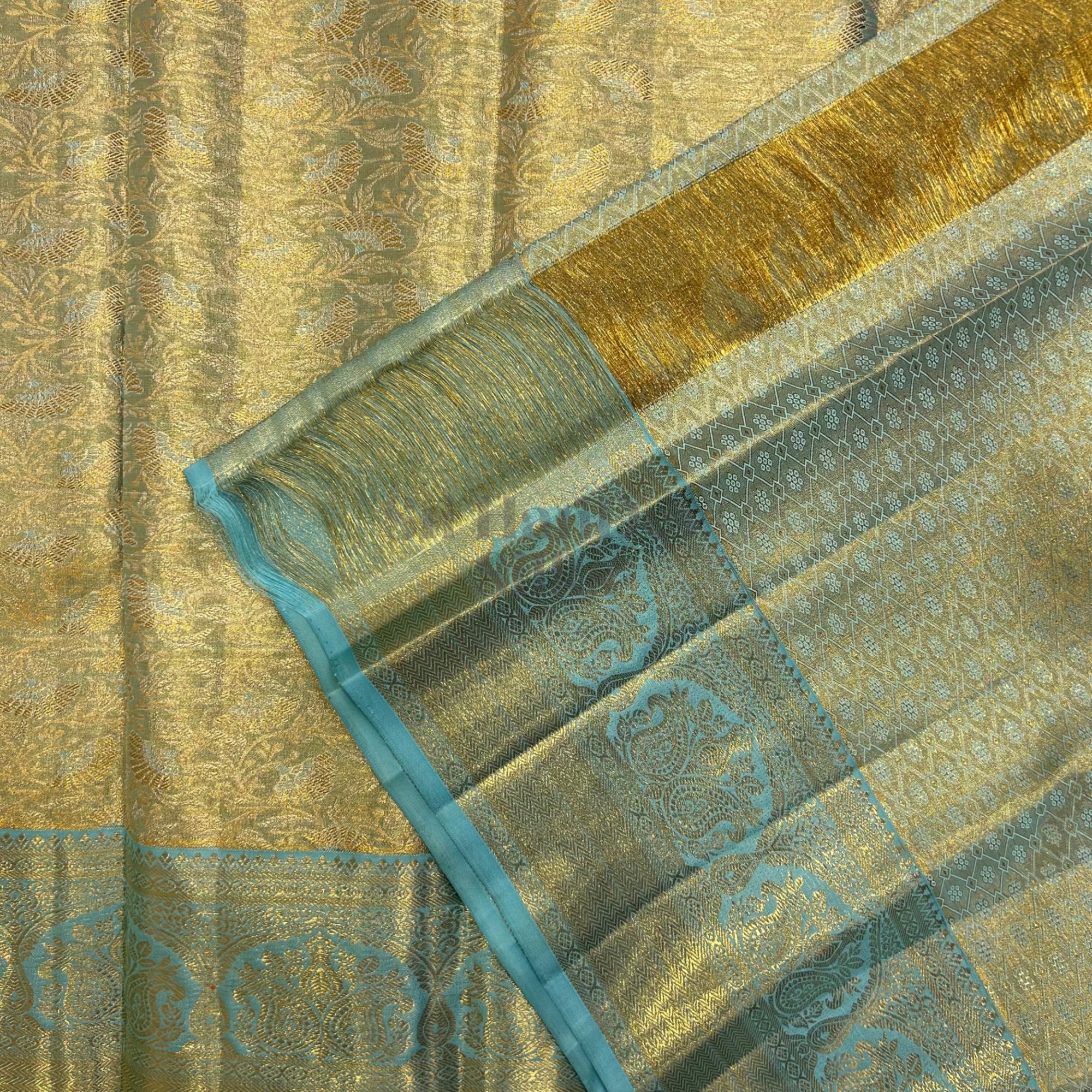 SHS8194 Kanchipuram Pure Handloom Silk Sari