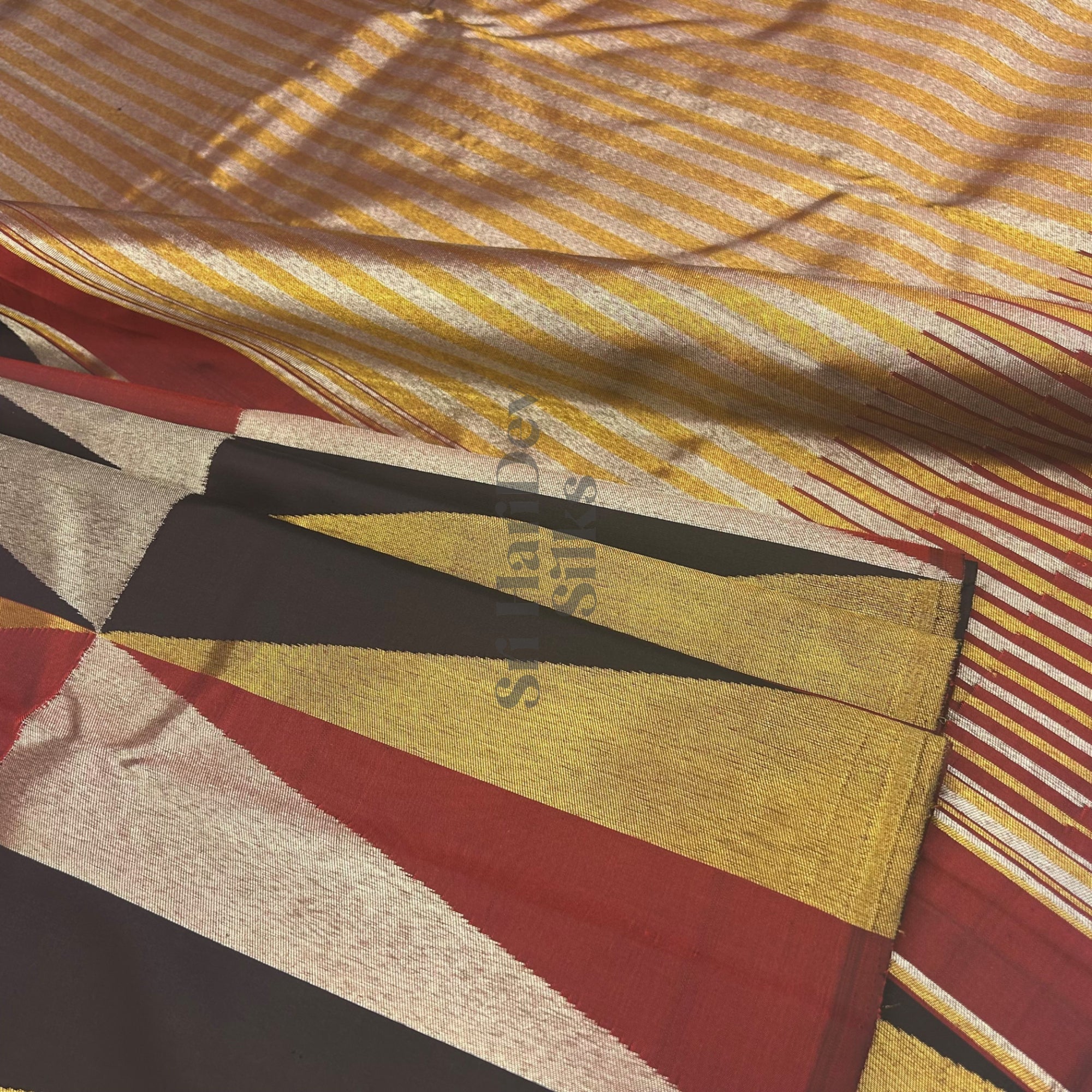 SHS8923 Kanchipuram Handloom Silk Saree