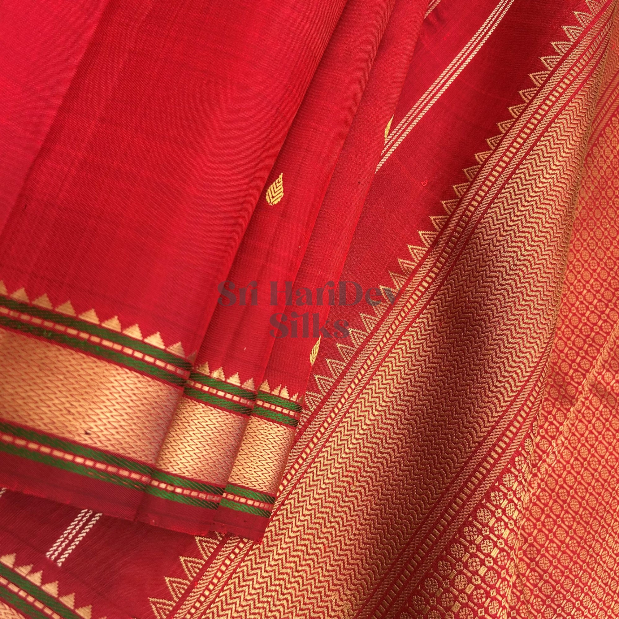 SHS8935 Kanchipuram Handloom Silk Saree