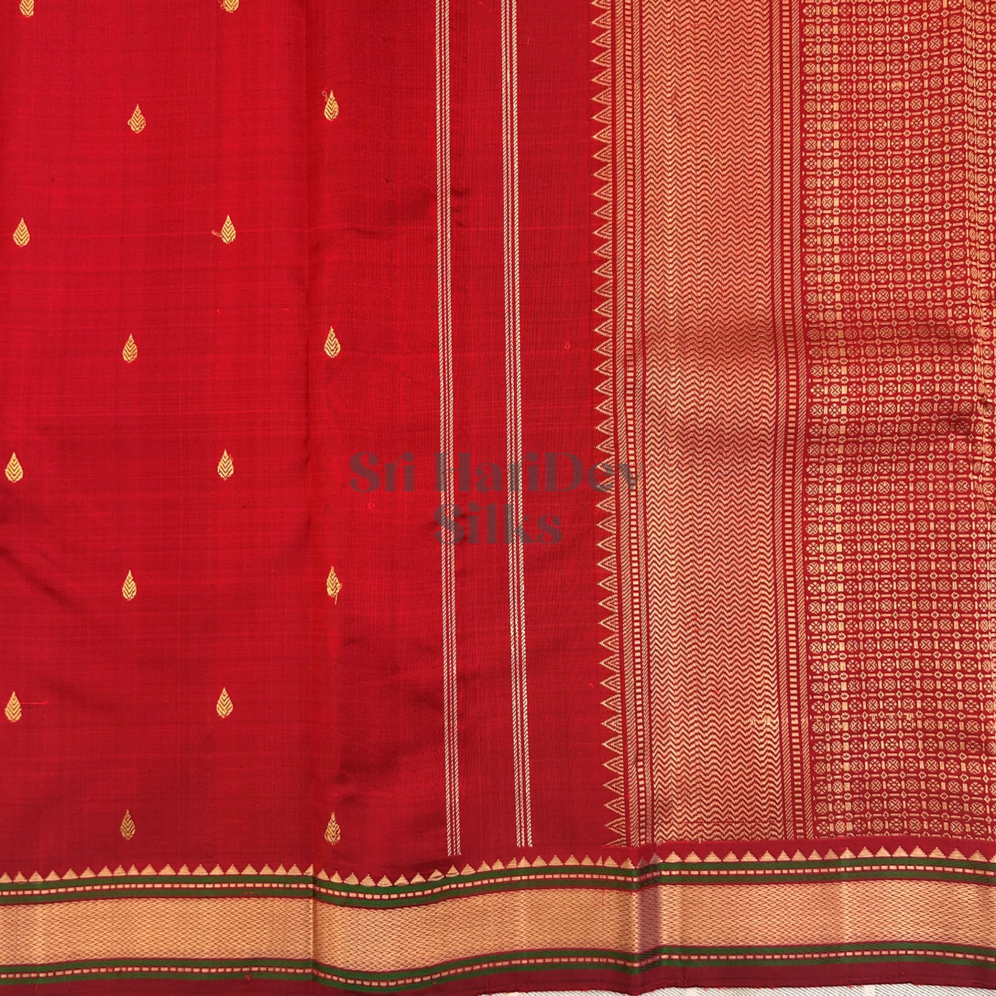 SHS8935 Kanchipuram Handloom Silk Saree