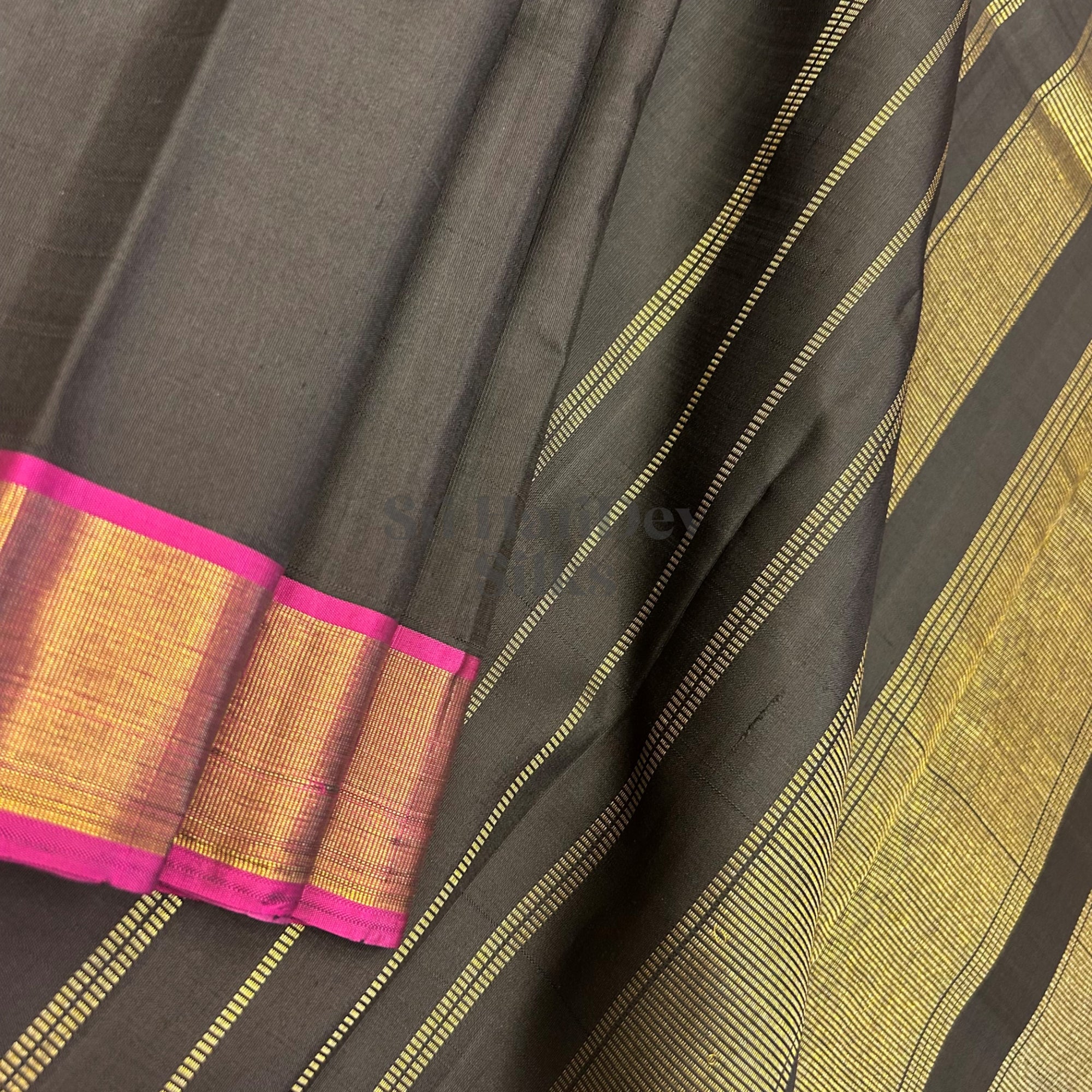 SHS8942 Kanchipuram Handloom Silk Saree
