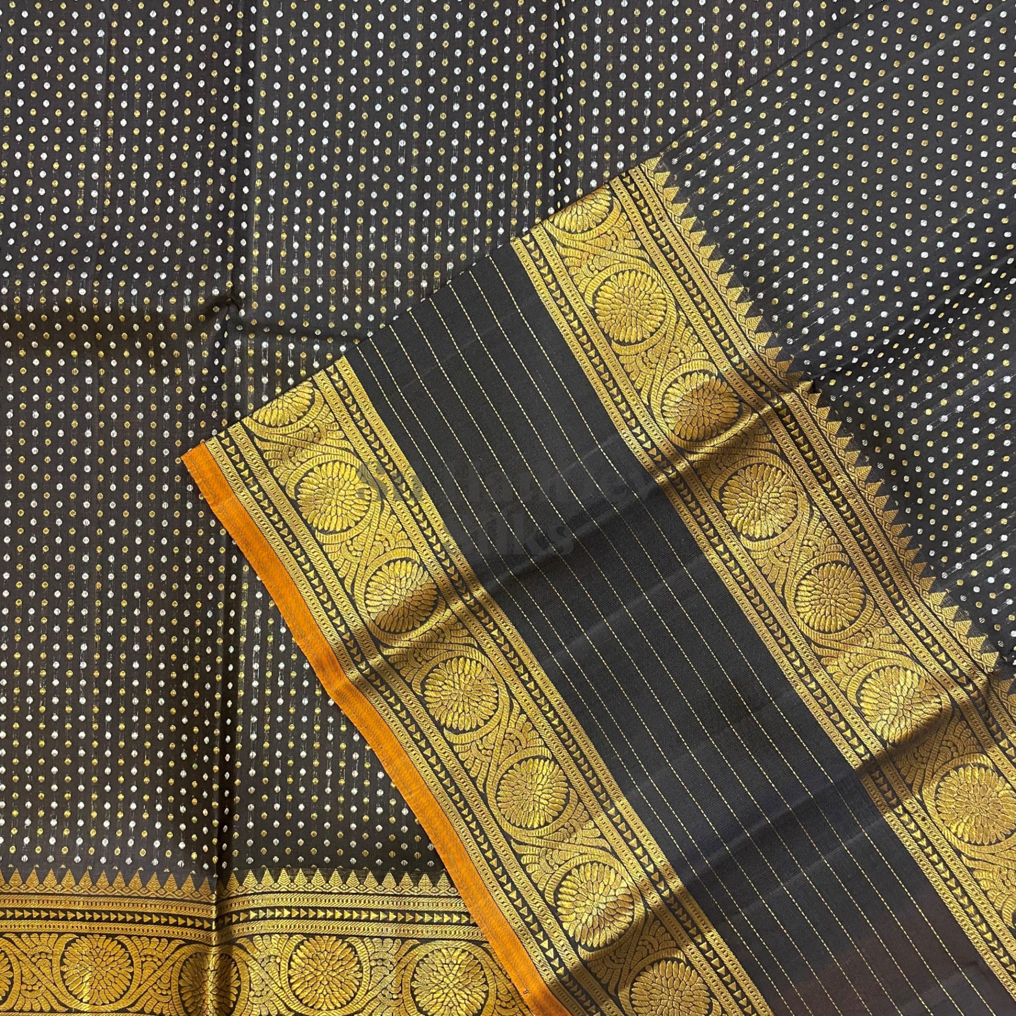 SHSLE01 Kanchipuram Pure Handloom Silk Lehengas