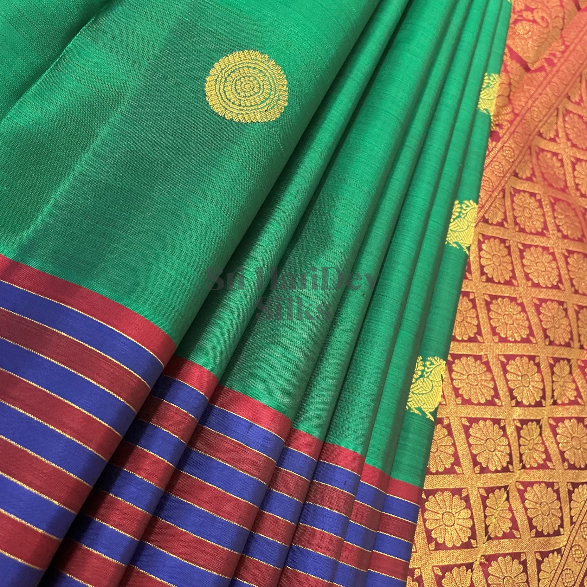 SHS4934 Kanchipuram Pure Handloom Silk Sari