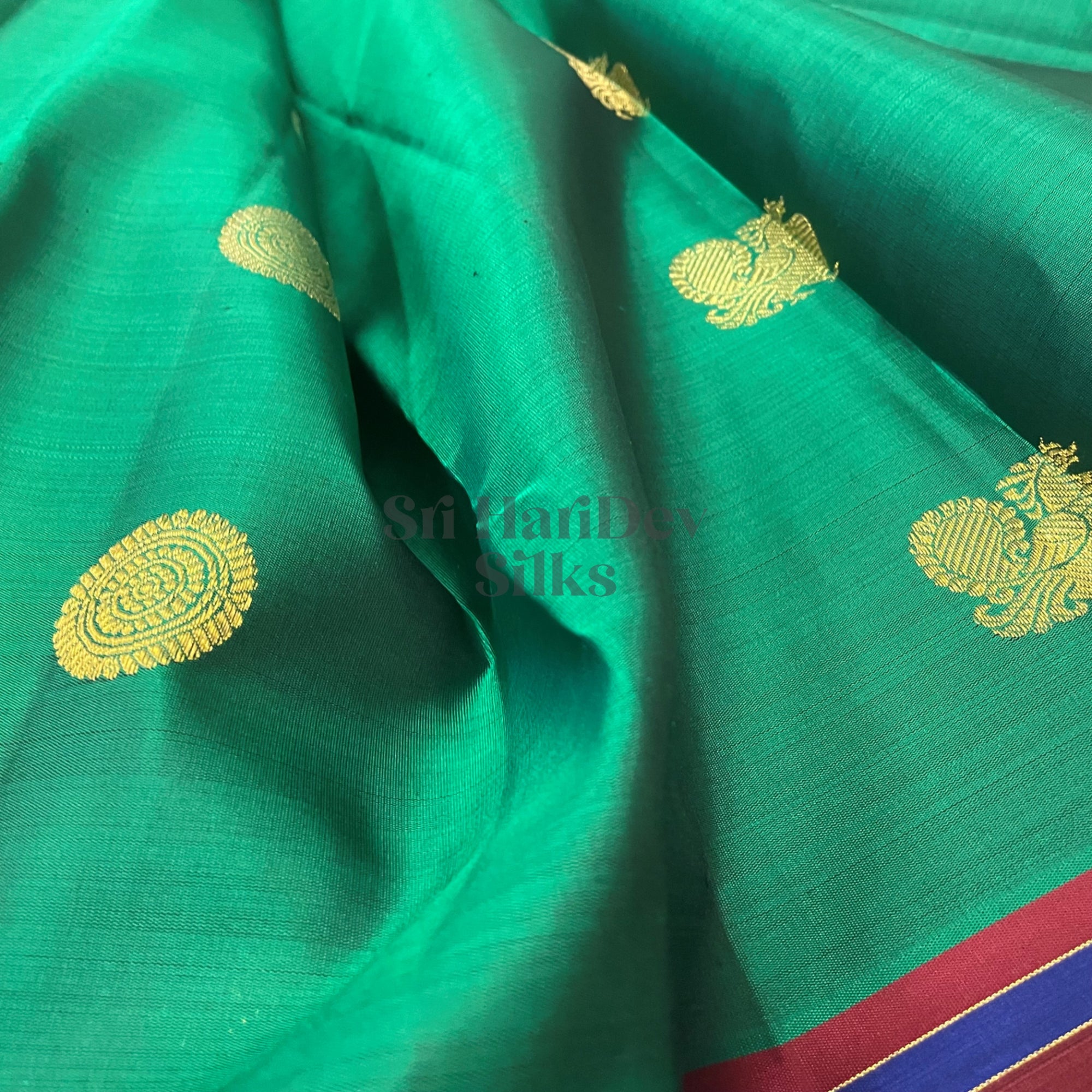 SHS4934 Kanchipuram Pure Handloom Silk Sari