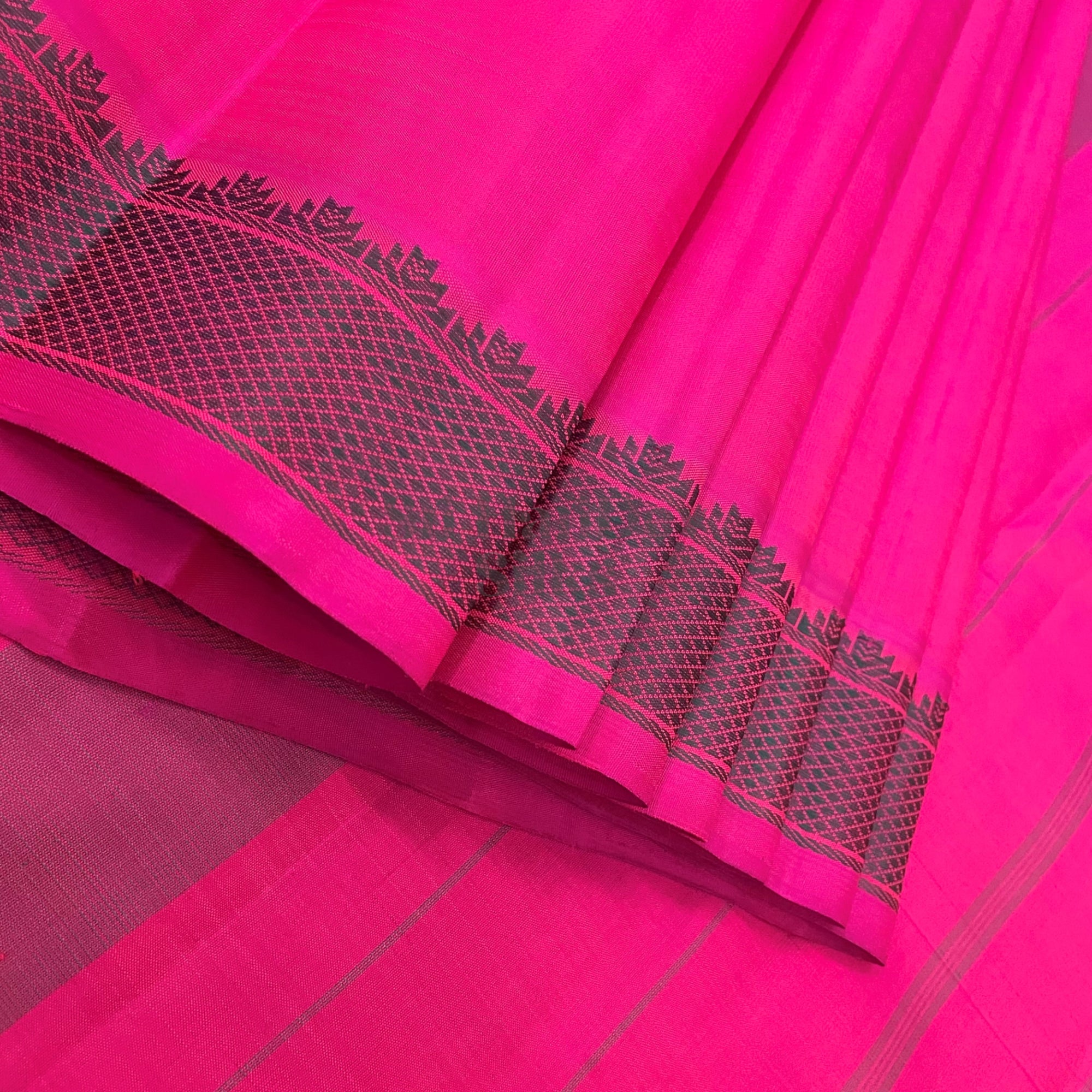 SHS4941 Kanchipuram Pure Handloom Silk Sari