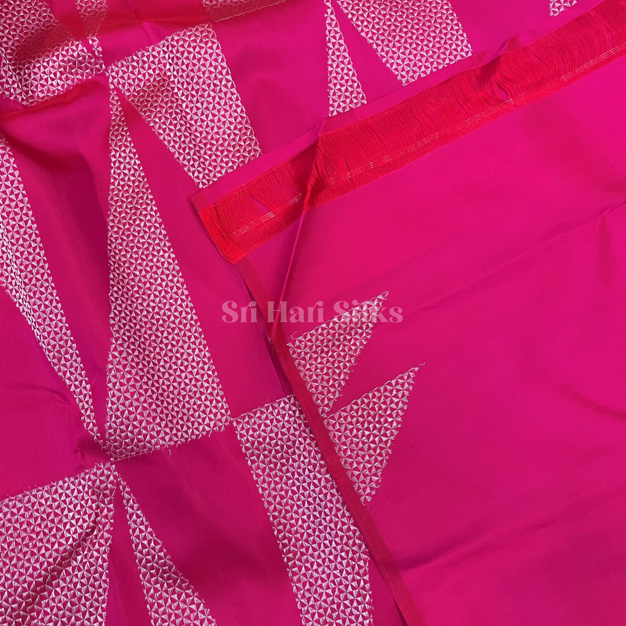 SHS3827 Kanchipuram pure handloom Silk Sari