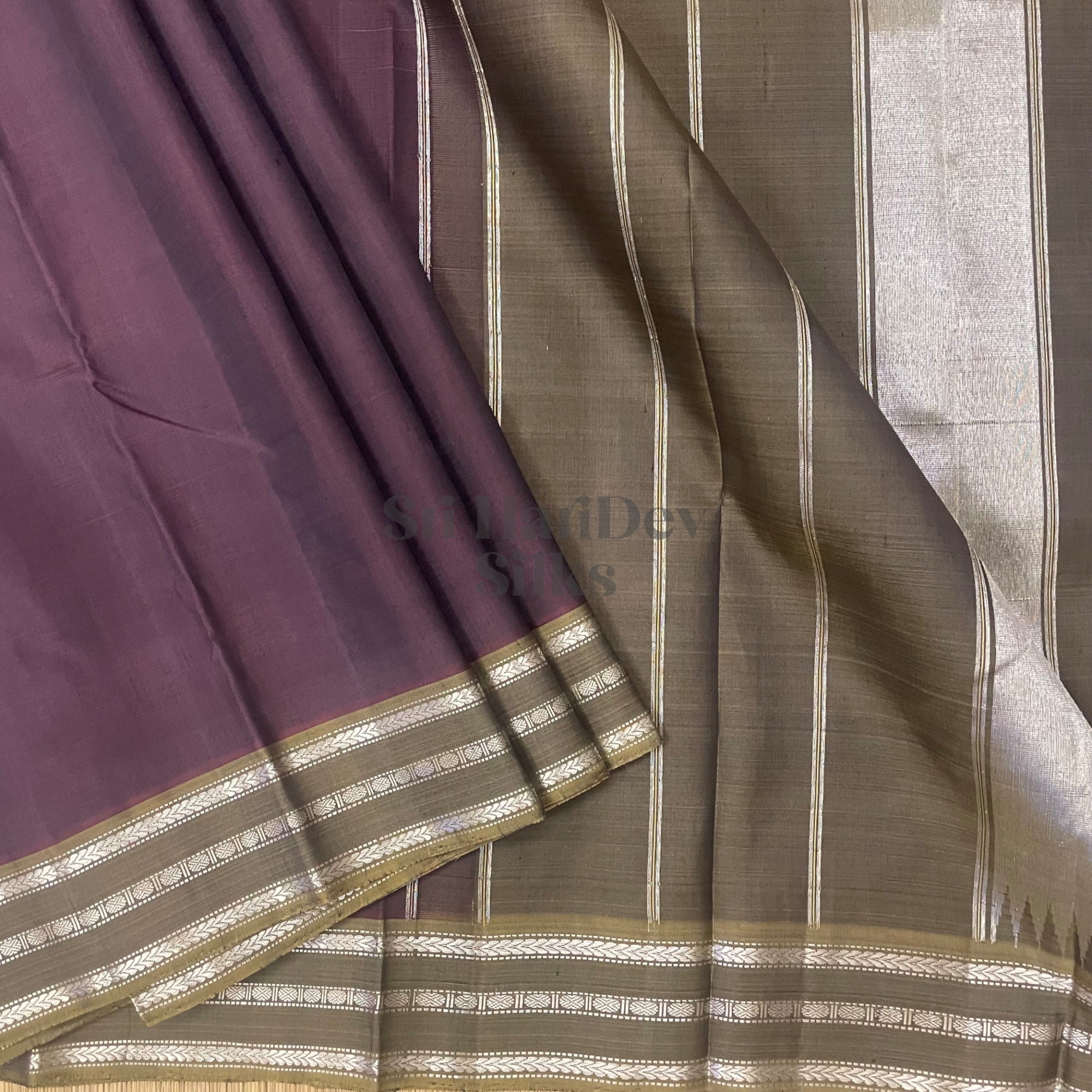 SHS6422 Kanchipuram pure handloom Silk Sari