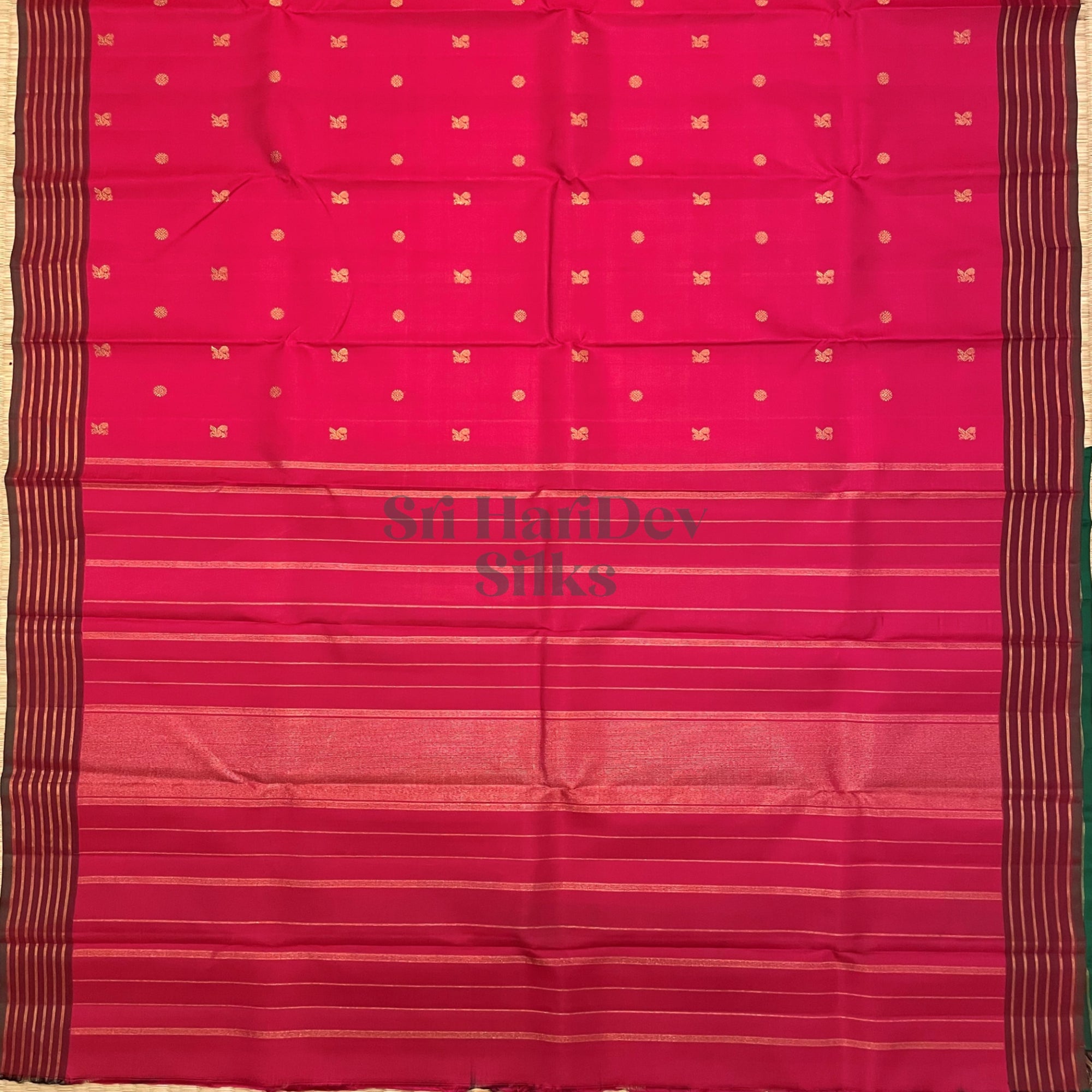 SHS4940 Kanchipuram Pure Handloom Silk Sari