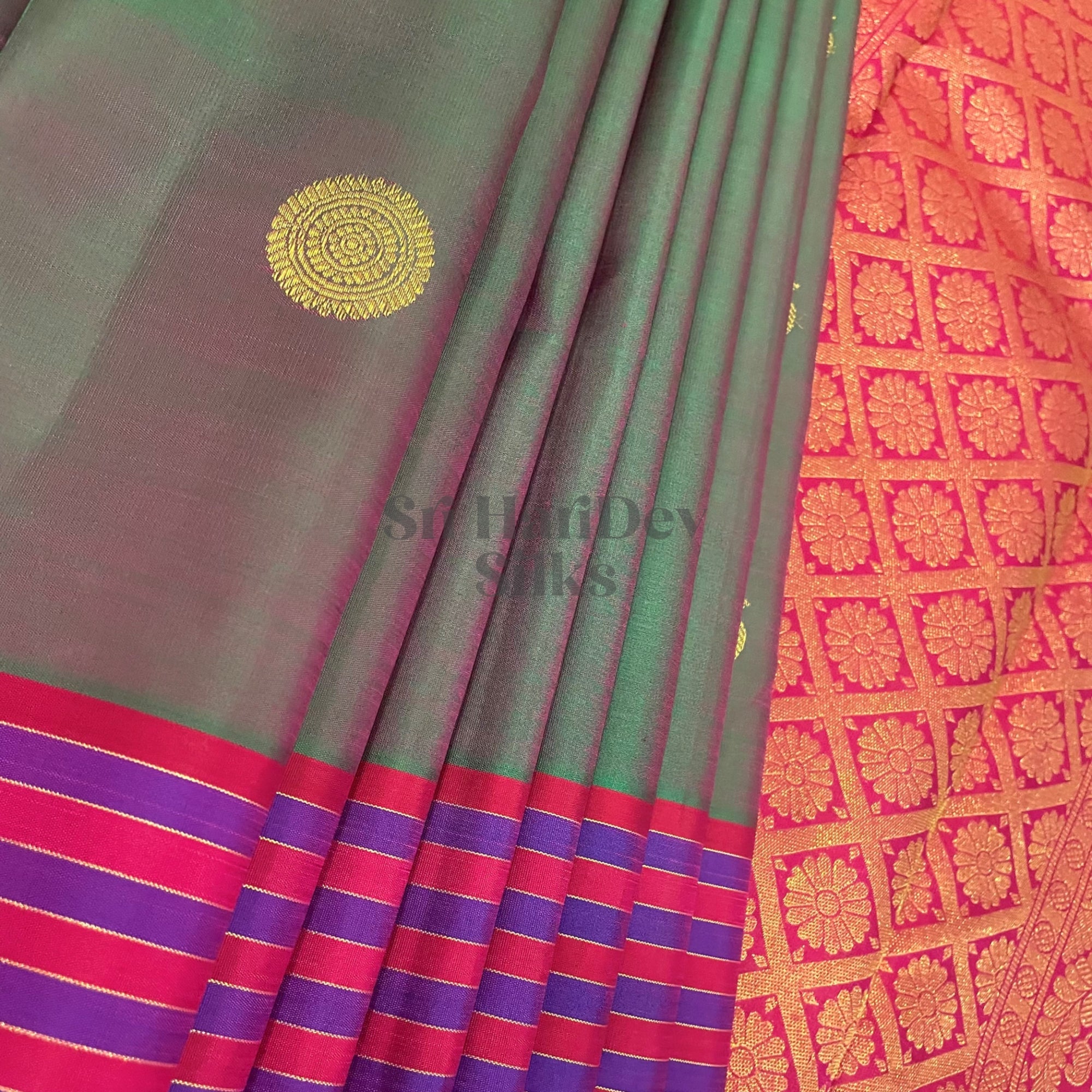 SHS4935 Kanchipuram Pure Handloom Silk Sari