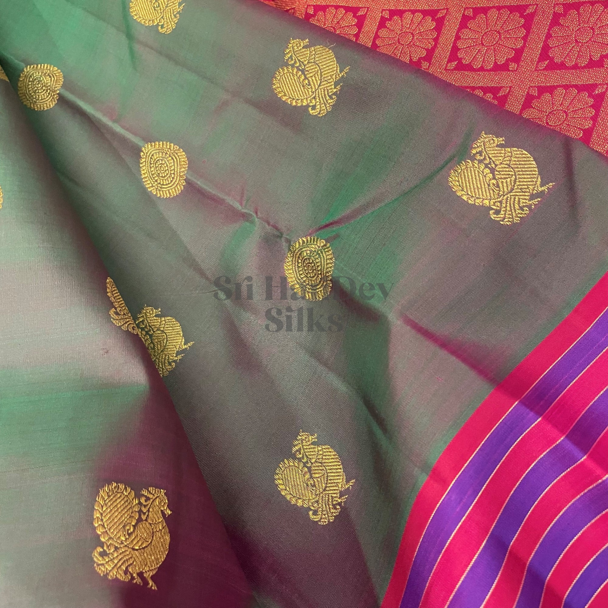 SHS4935 Kanchipuram Pure Handloom Silk Sari