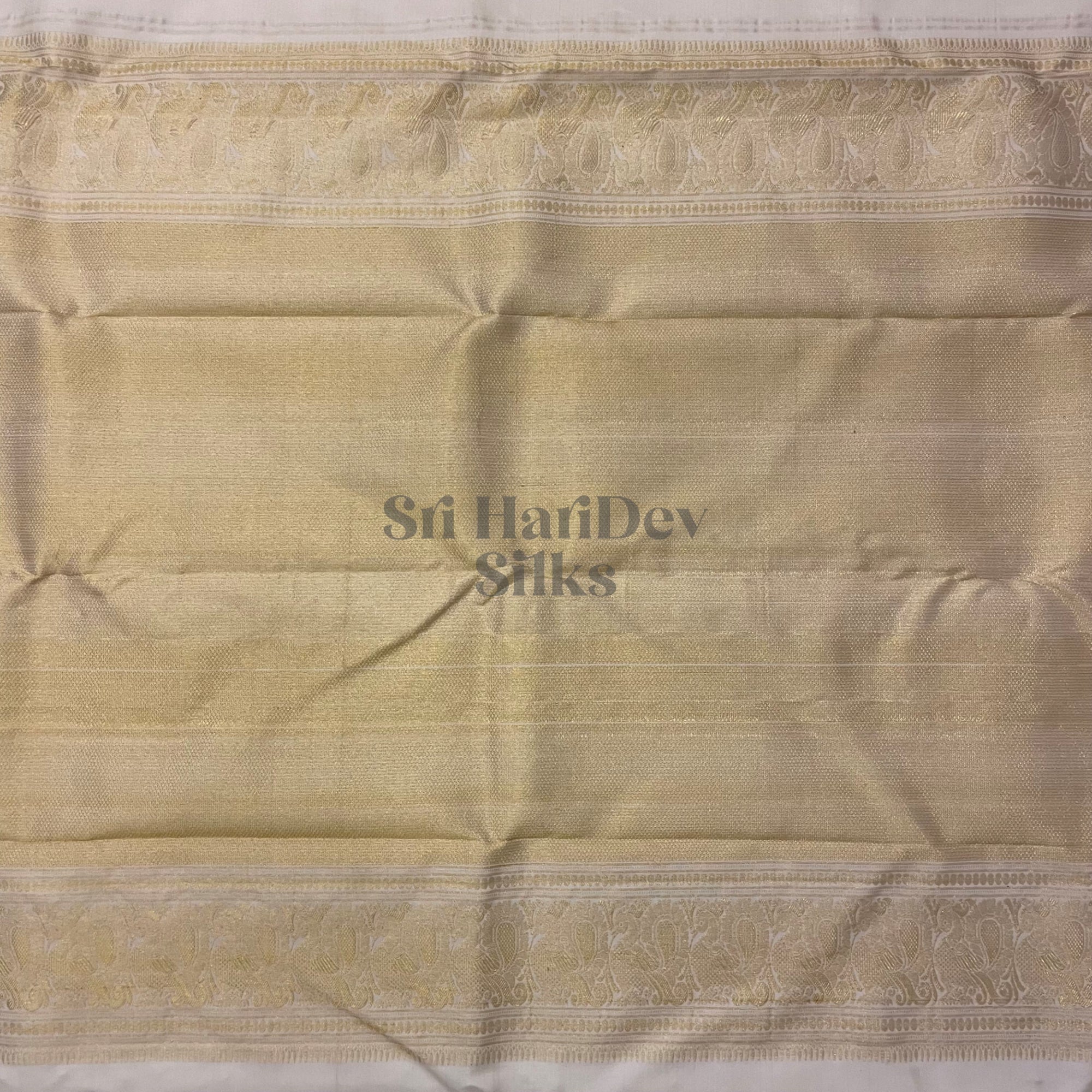 SHS5628 Kanchipuram Pure Handloom Silk Sari