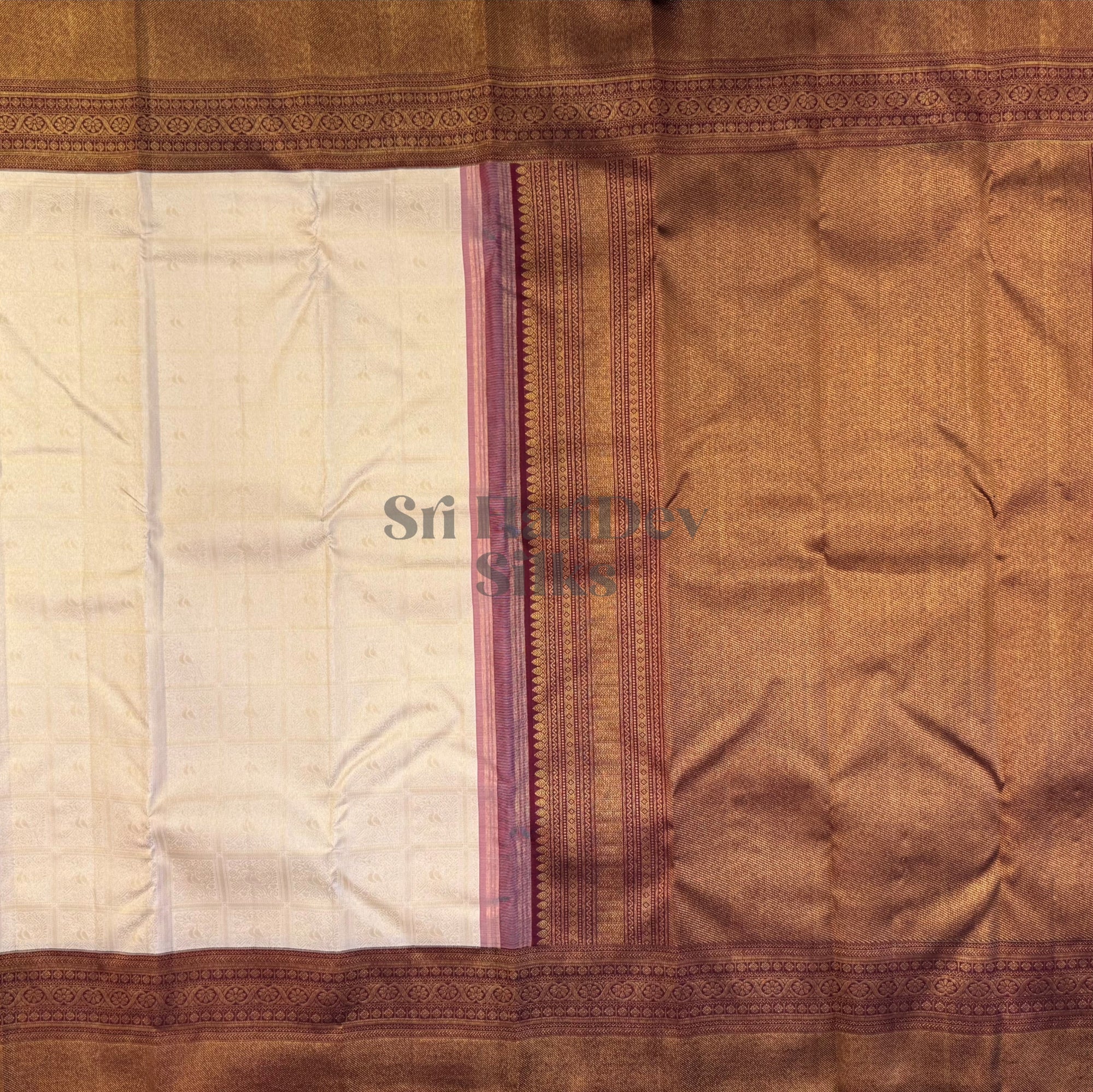SHS10125 Kanchipuram Pure Handloom Silk Sari