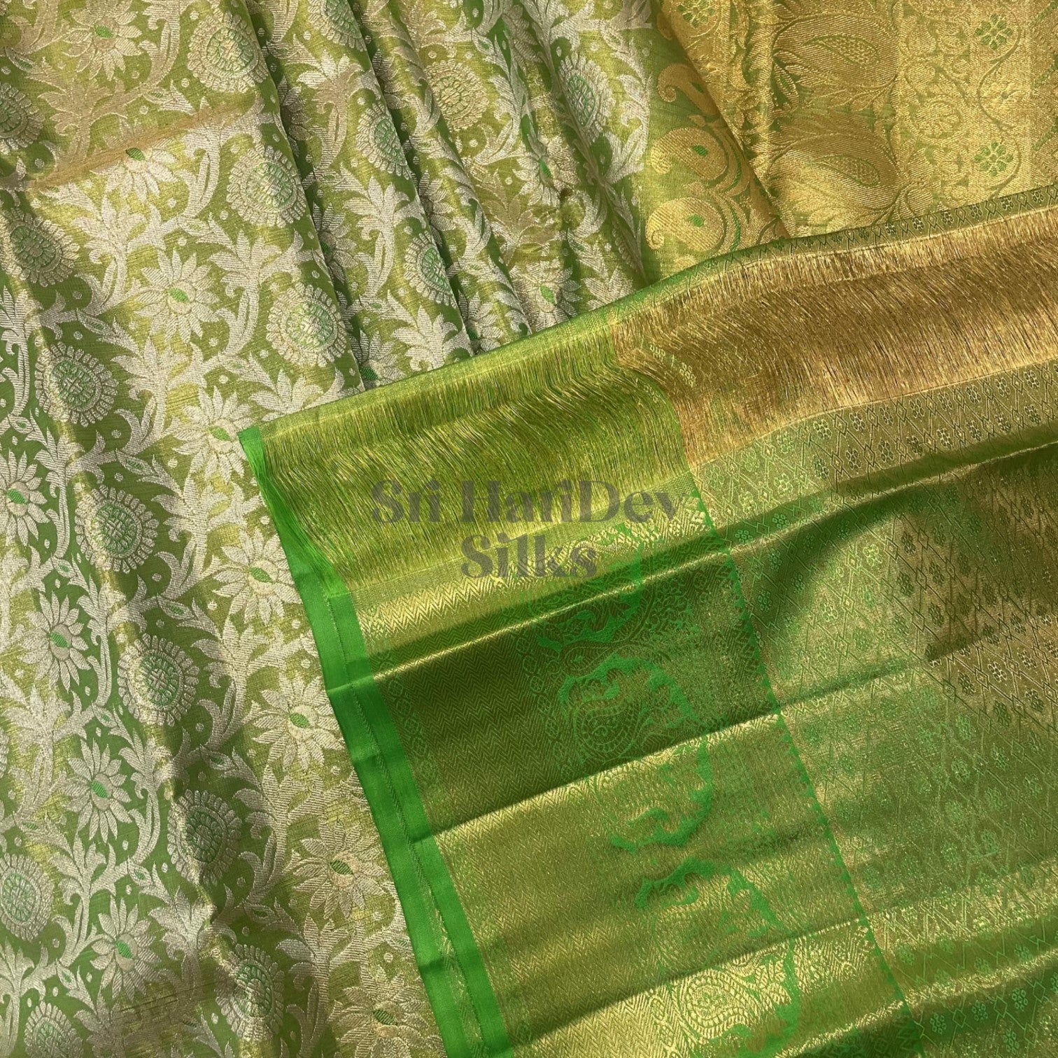 SHS6176 Kanchipuram Pure Handloom Silk Sari